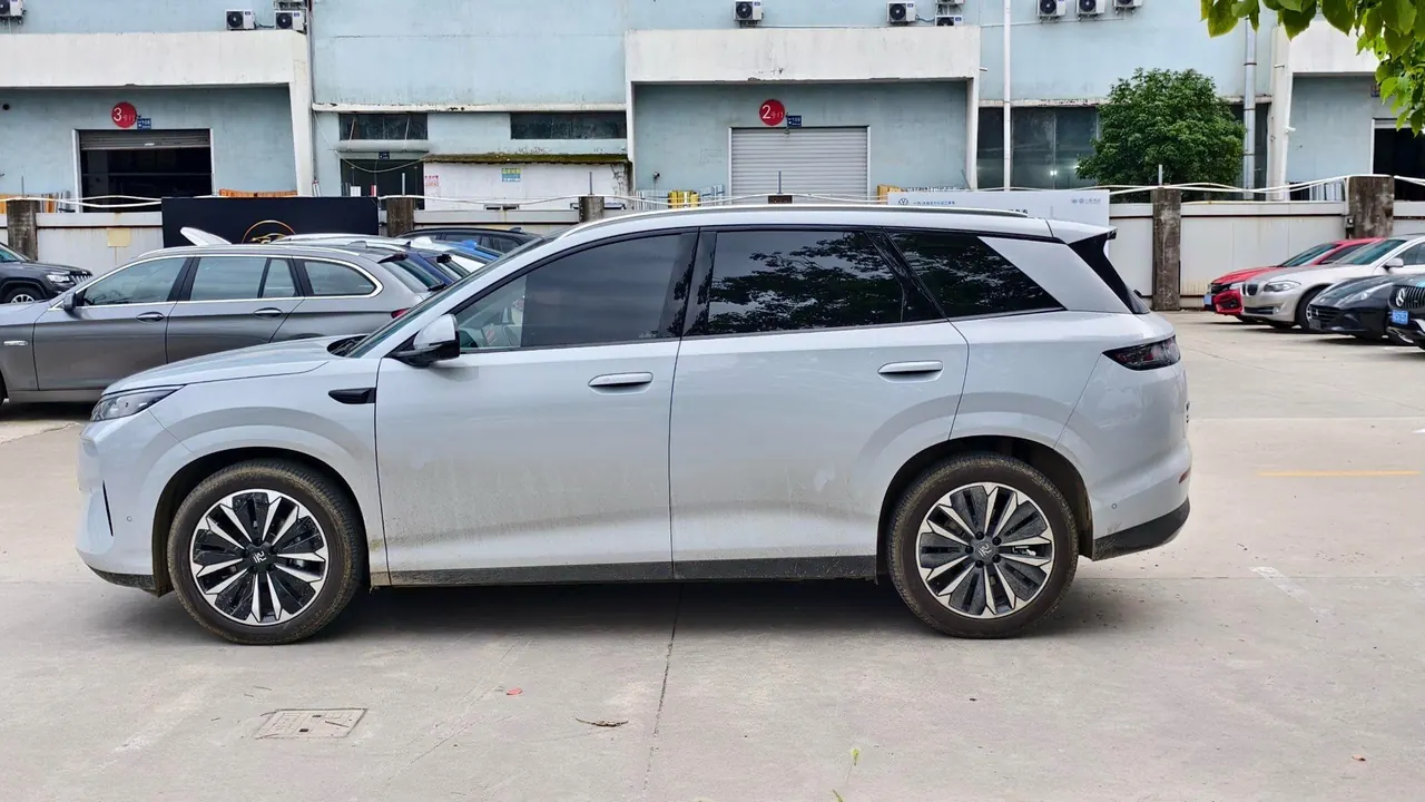 BYD Yuan PLUS 2026 Yuan PLUS 630KM Exceed Automatic Gear 3