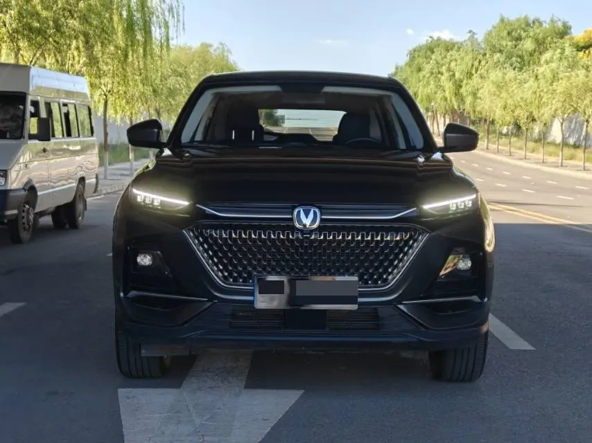 ChangAn 2024 X7 PLUS 1.5T Zunyao 7-seat automatic gear 2