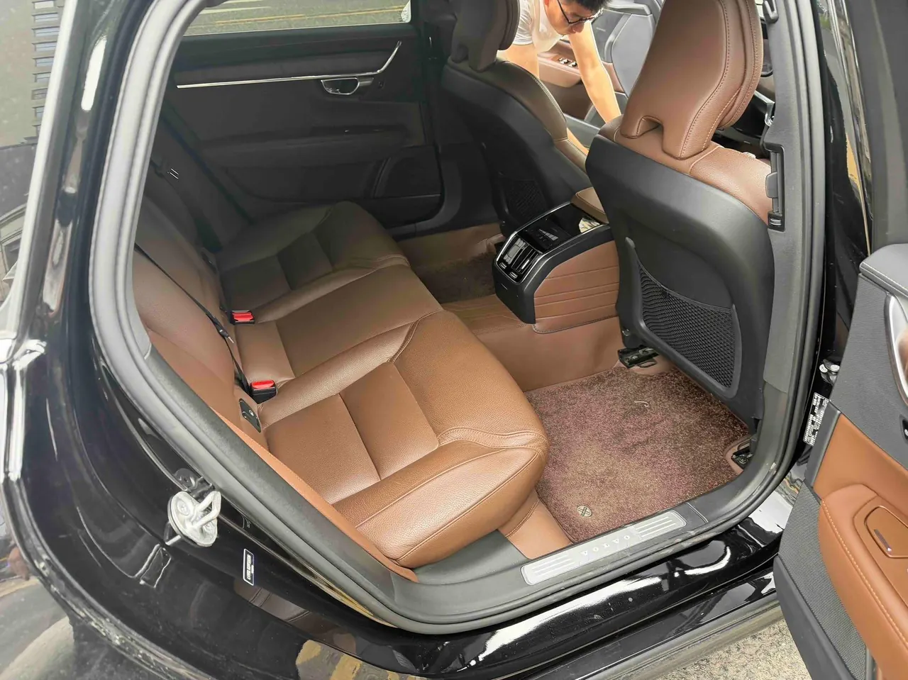 Volvo 2022 S90 48V 2.0T B5 Zhiyuan Deluxe Edition Automatic Gear 5