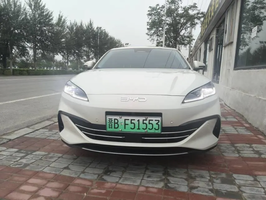 BYD 2026 seals 06 DM-i 1.5 stepless super-exclusive 210KM exclusive automatic gear 3
