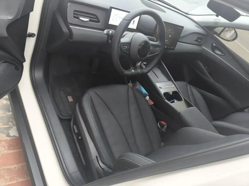 BYD 2026 seals 06 DM-i 1.5 stepless super-exclusive 210KM exclusive automatic gear 7
