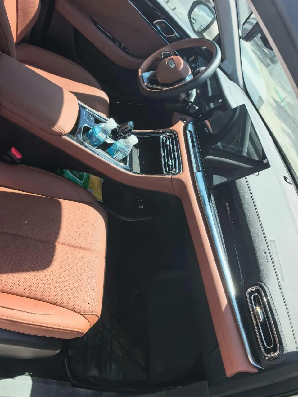Geely 2026 Emgrand – Sedan 1.5T Flagship Automatic 4