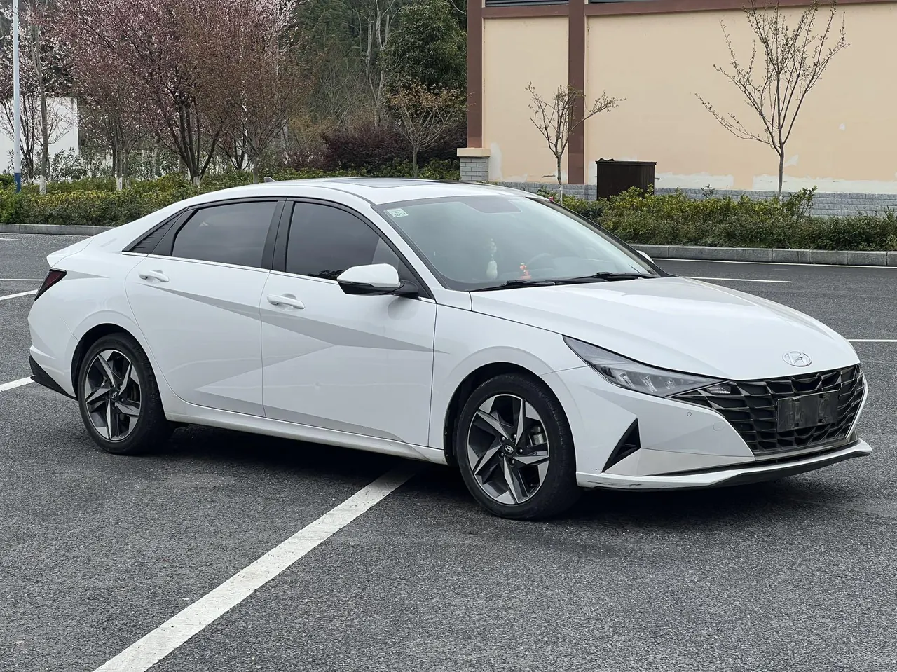 Hyundai 2022 Elantra-sedan 1.5 stepless GLX elite automatic gear 3