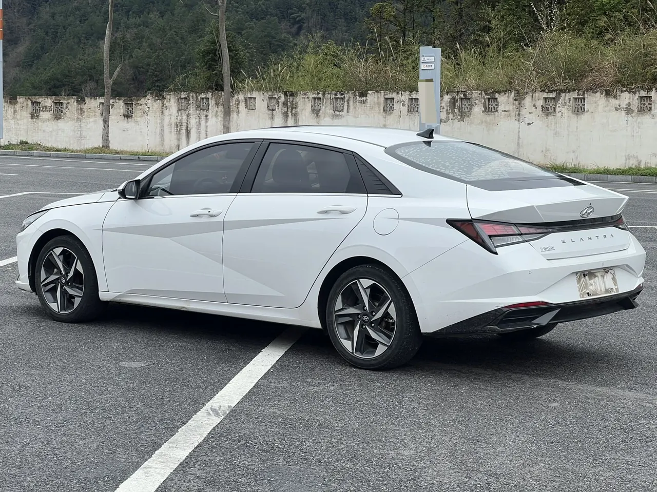 Hyundai 2022 Elantra-sedan 1.5 stepless GLX elite automatic gear 6