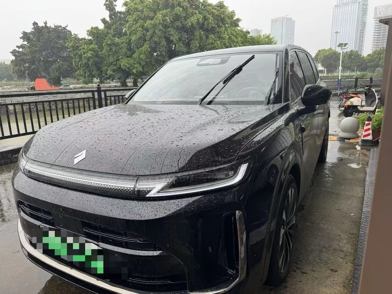 Huajing 2026 Huajing S 1.5T 255km dry kun exclusive edition automatic gear - View 1