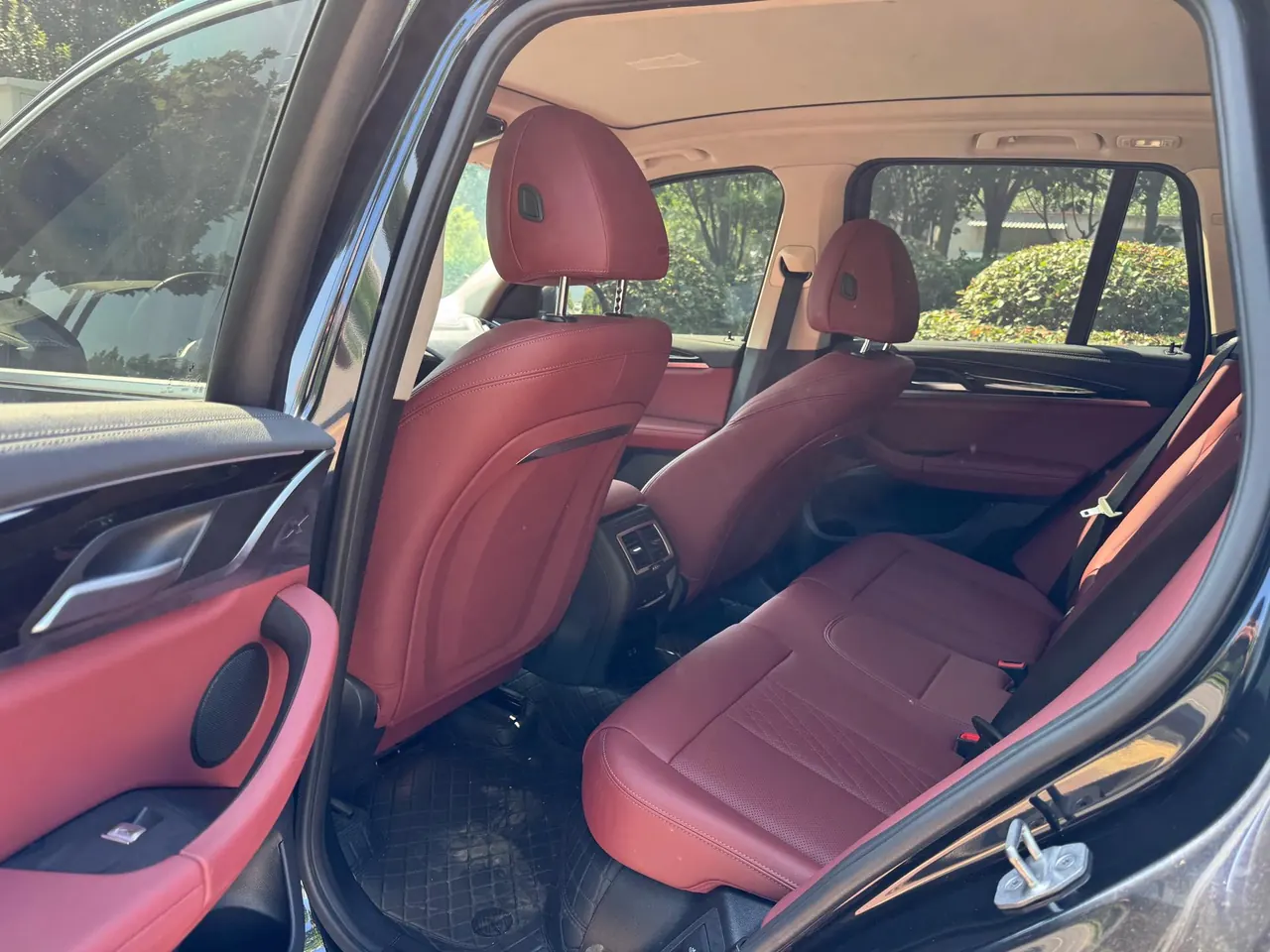 BMW 2023 iX3 leading automatic 9