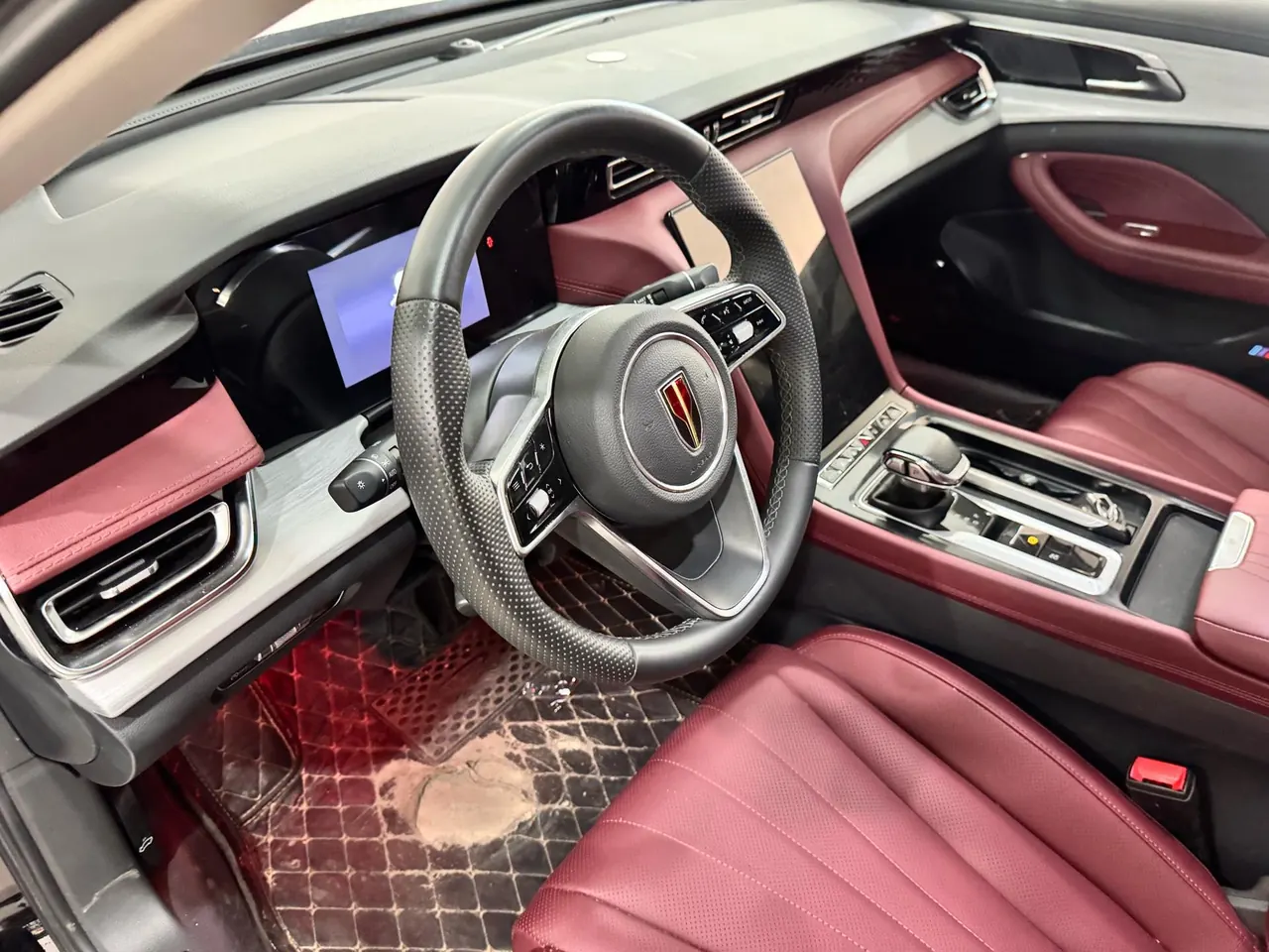 HongQi 2024 H5 1.5T Zhilian Flag Rhyme Edition Automatic Gear 3