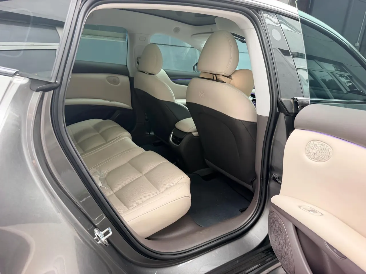 IM 2024 IM L6 Max Standard Edition Automatic Gear 4