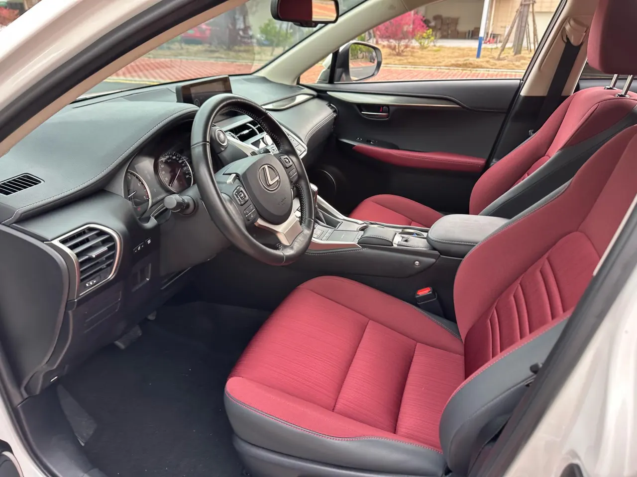 Lexus NX (Imported) 2020 NX200 2.0 Stepless Front Edition Automatic Gear 7