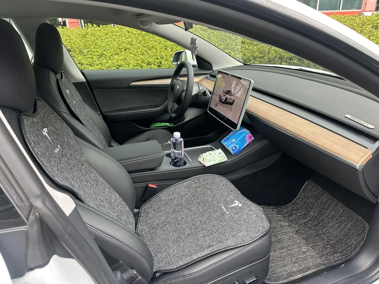 Tesla 2022 Model 3 rear-wheel drive version of automatic transmission 6