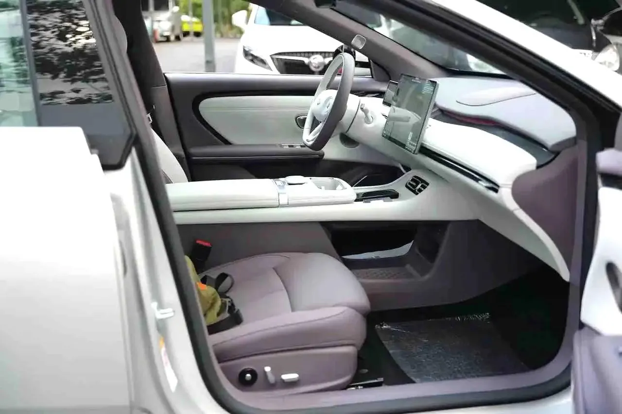 Qiyuan 2026 A06 240 Laser Ultra Automatic Transmission 8
