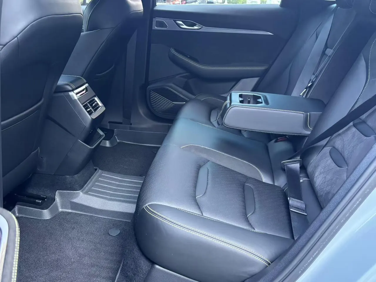 Geely 2023 star rui 2.0TD elite automatic transmission 6