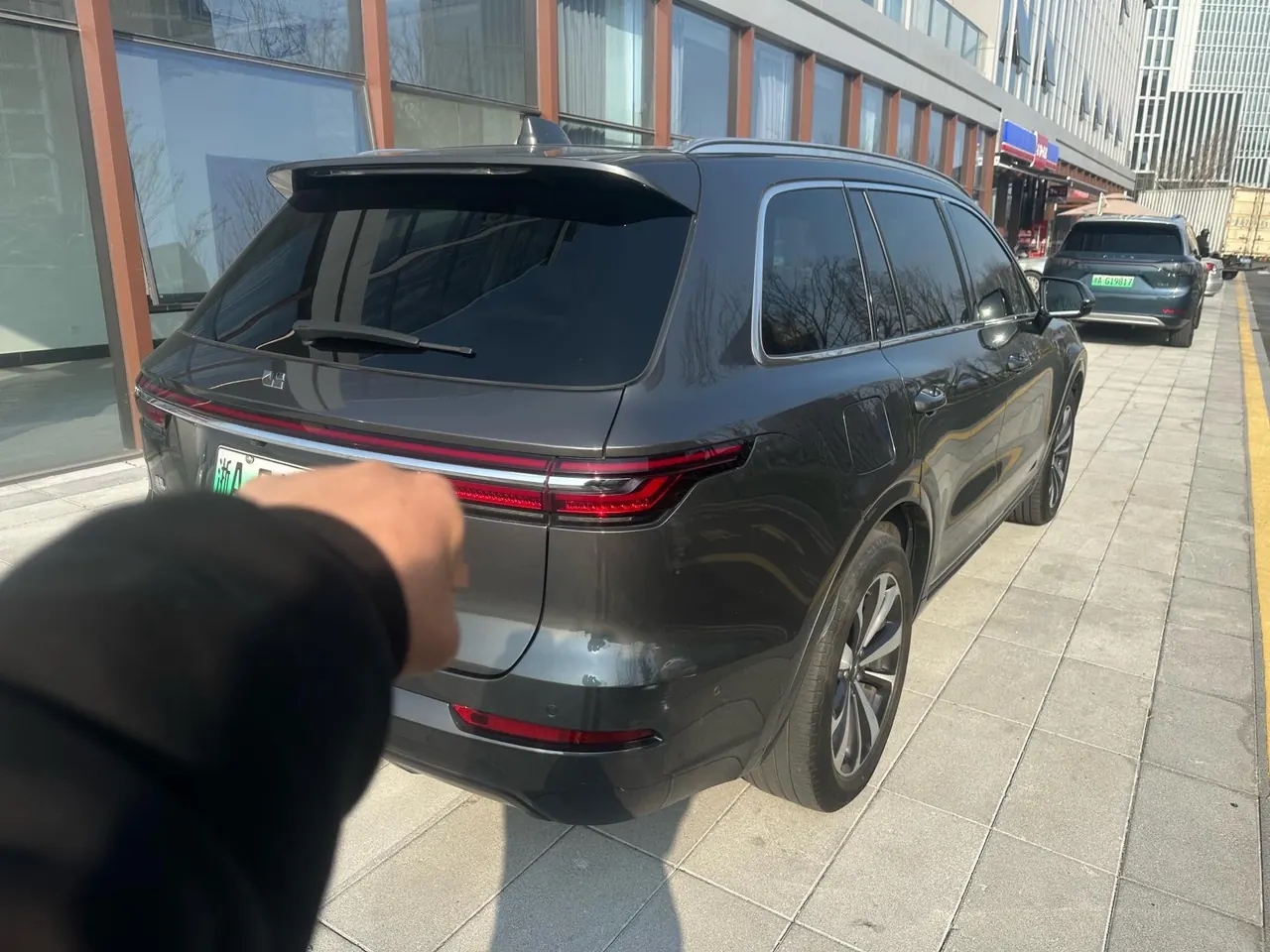 Li 2020 ONE 1.2T extended range 6-seat automatic gear 4