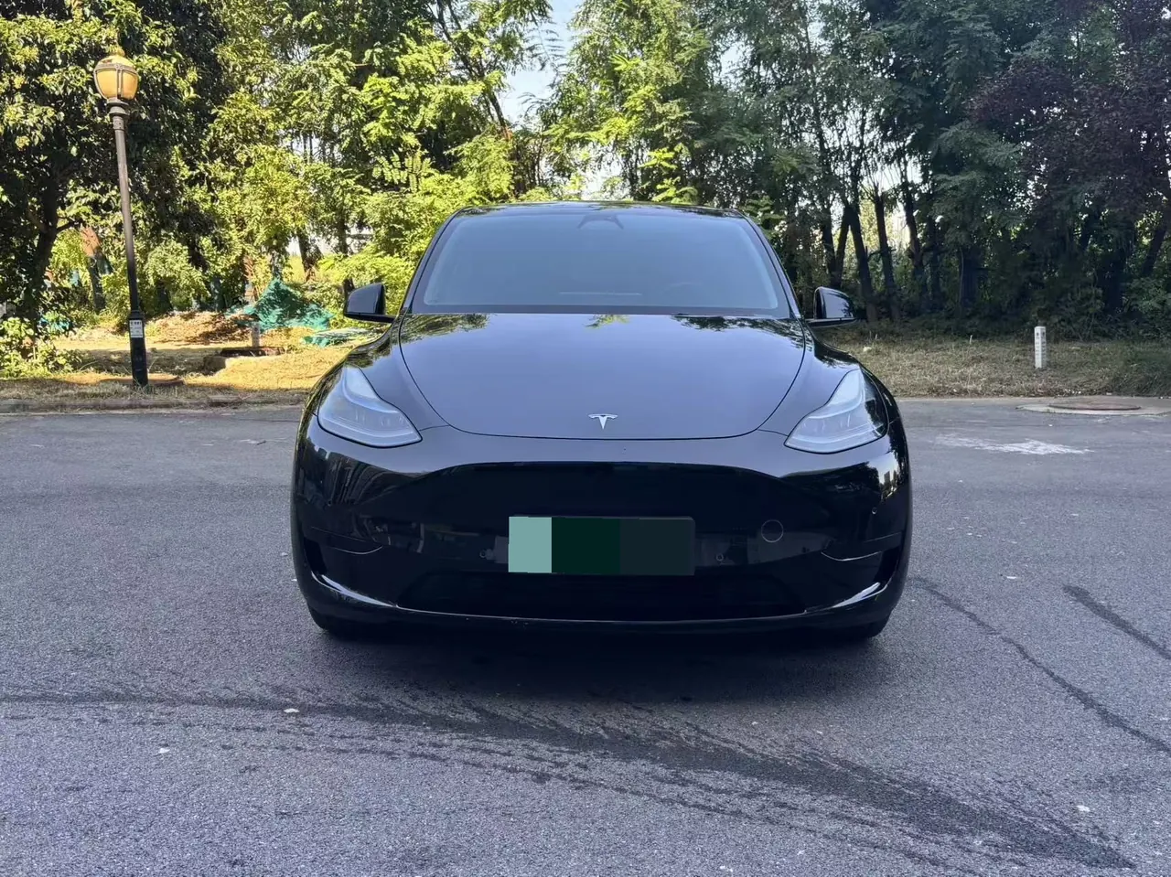 Tesla 2022 Model Y rear-wheel drive version (facelift) automatic gear 2