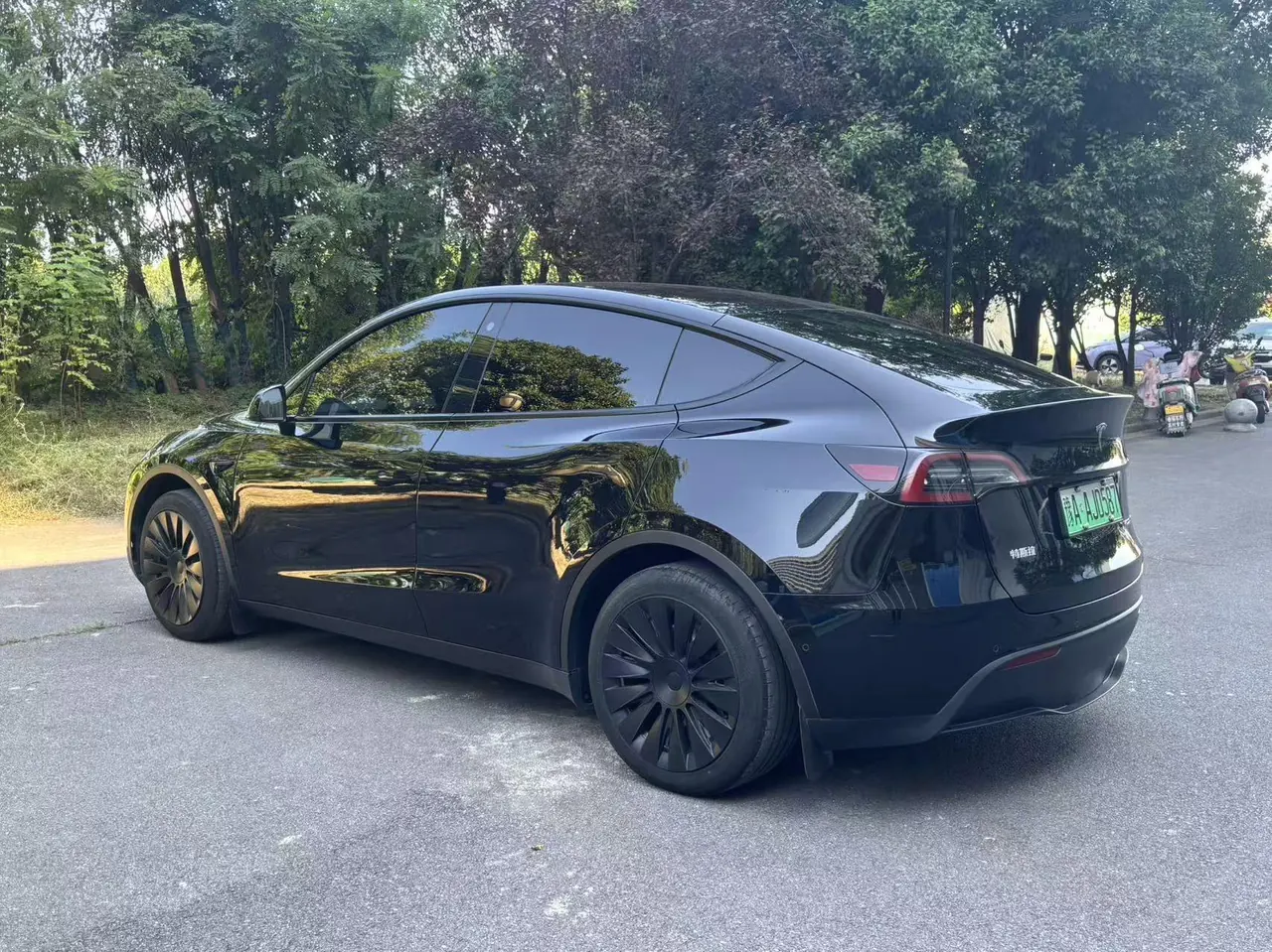 Tesla 2022 Model Y rear-wheel drive version (facelift) automatic gear 8