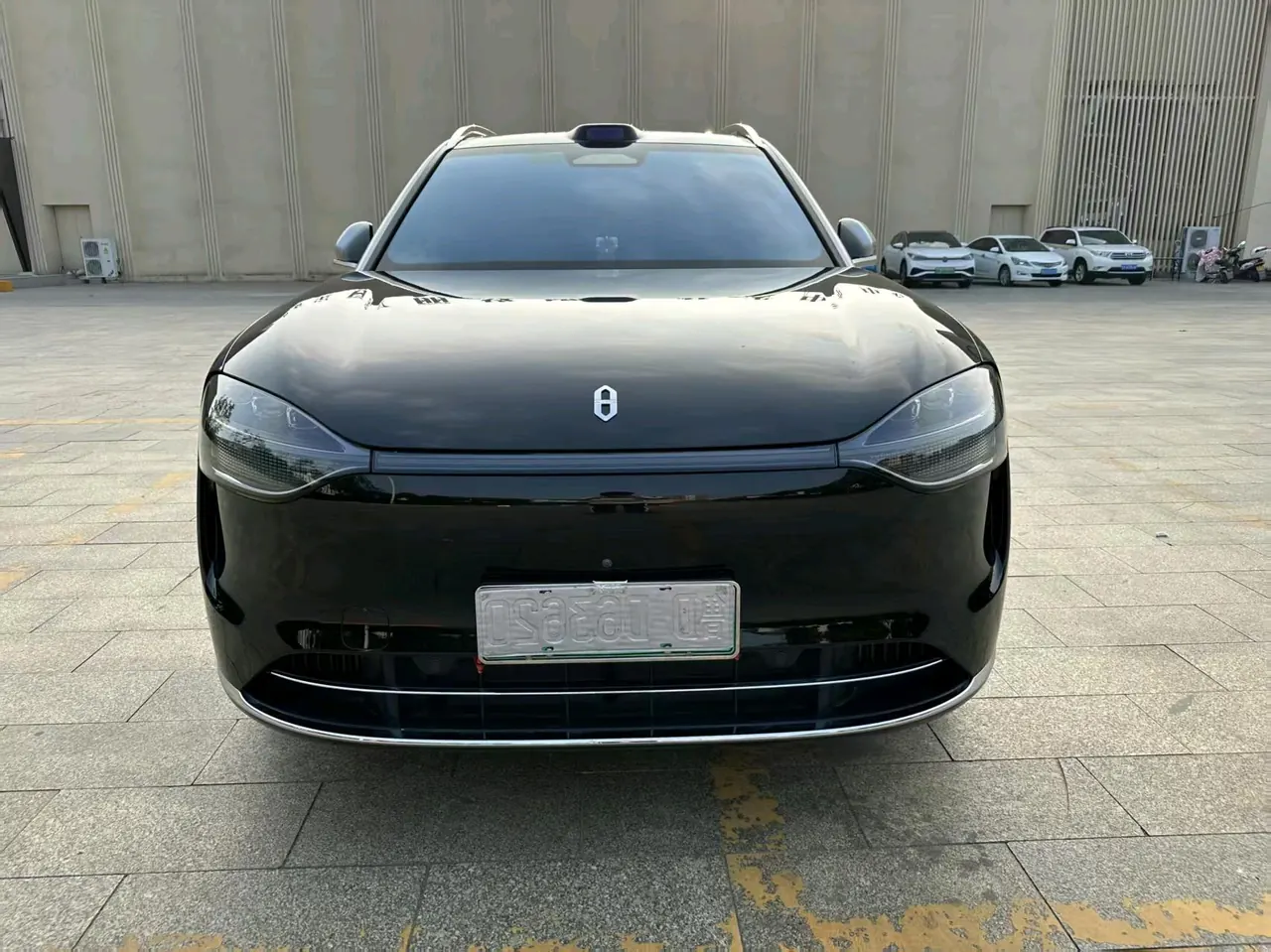 AITO 2024 AITO M9 extended range Ultra 42kWh automatic gear 2