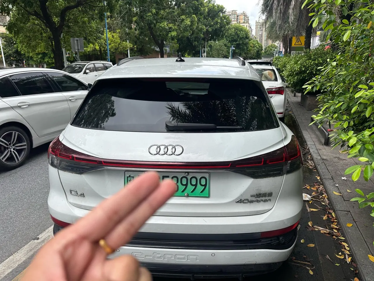 Audi 2023 Q4 e-tron 40 Creation Edition Automatic Gear 5