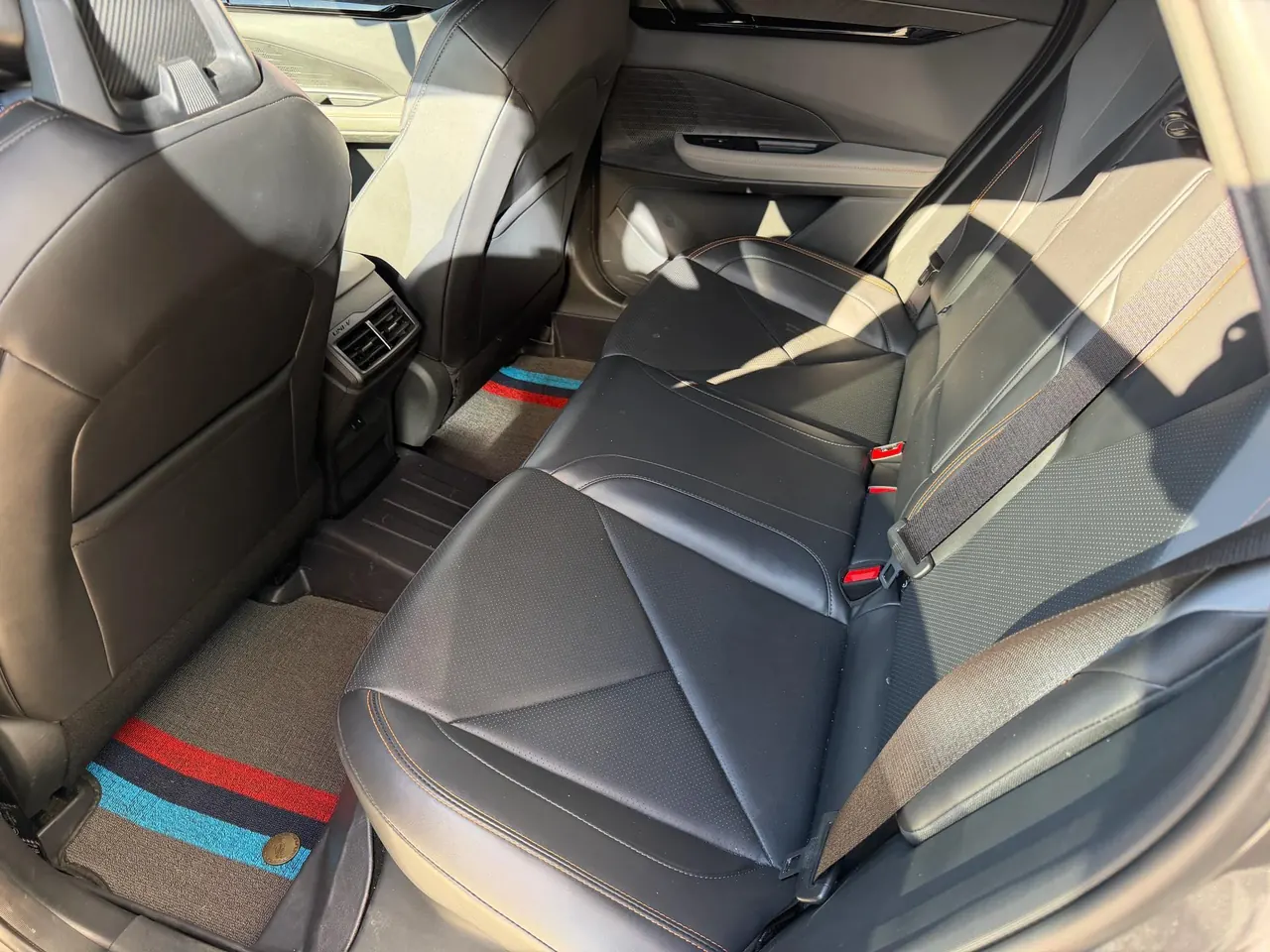 ChangAn 2022 UNI-V 1.5T honorable automatic gear 5