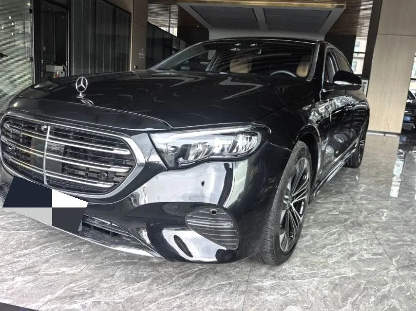 Open image lightbox: Mercedes Benz E-Class 2026 model E 300 L 48V 2.0T Luxury Edition Automatic
