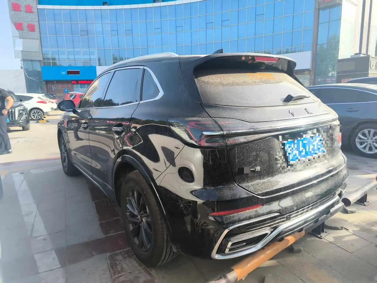 HongQi 2023 HS5 2.0T Flag Yue Pro Edition Automatic Gear 4