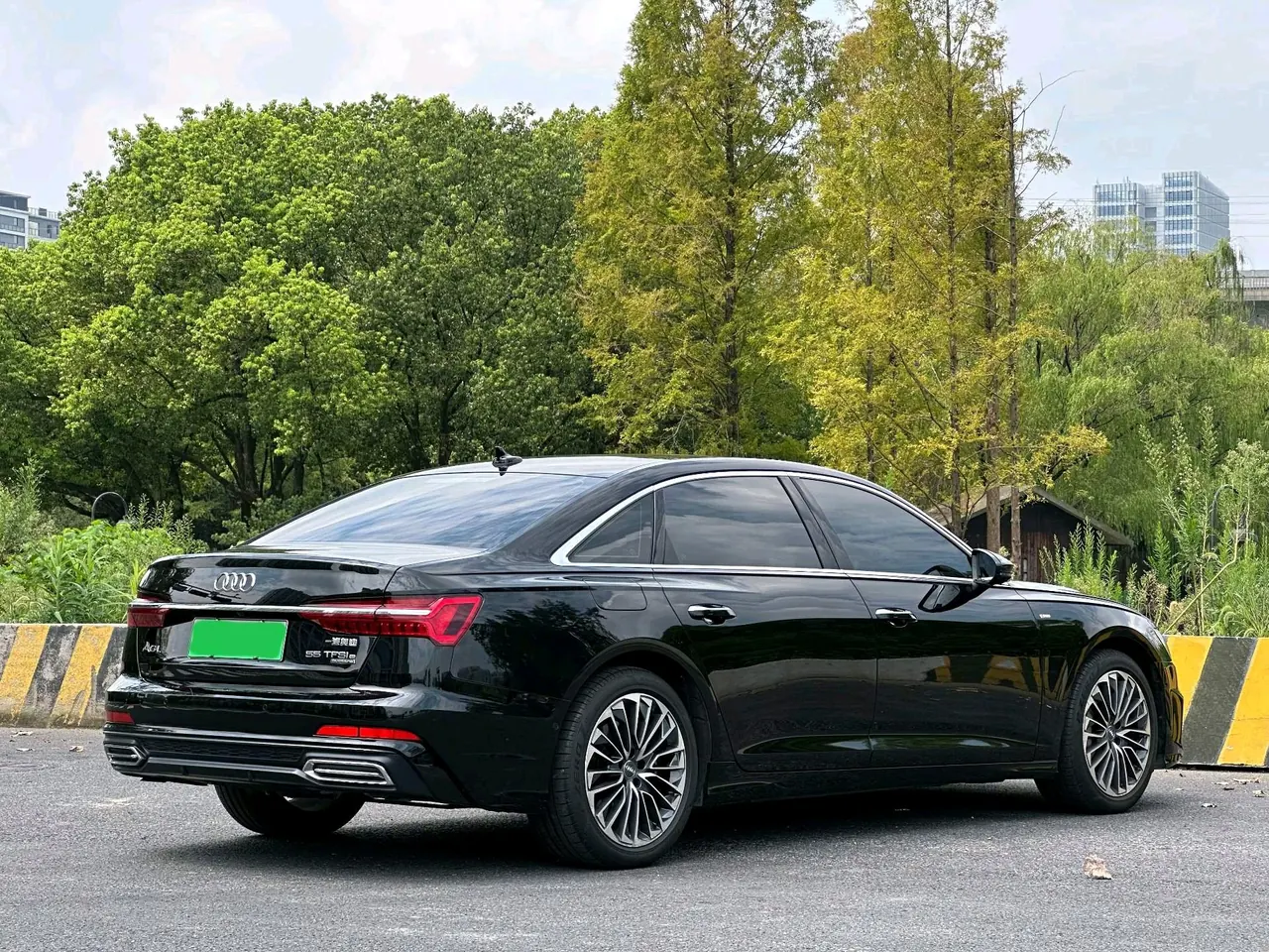 Audi 2020 A6L e-tron 2.0TFSI 55TFSI e Quattro automatic 6