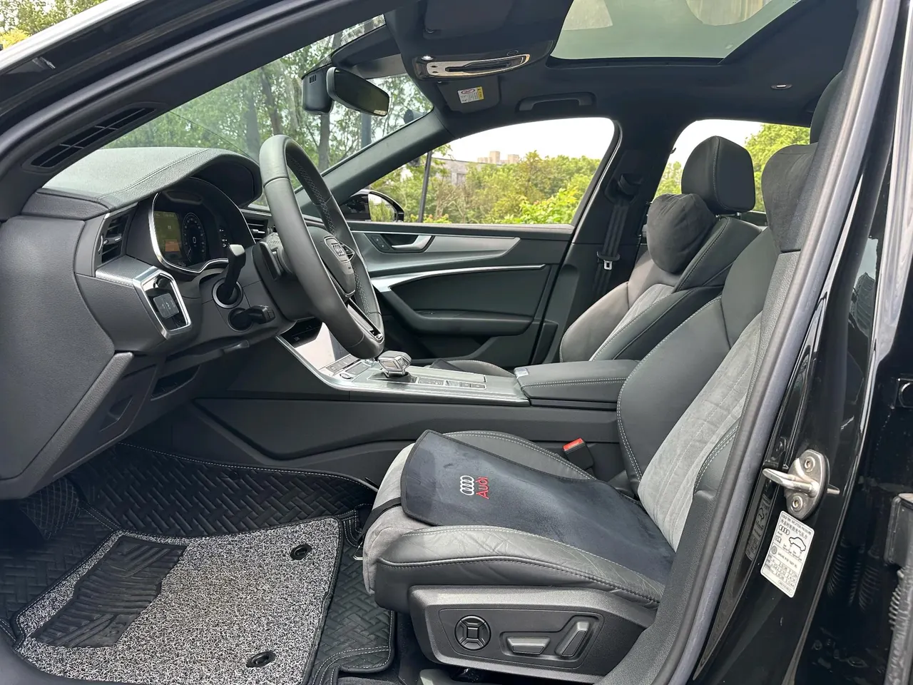Audi 2020 A6L e-tron 2.0TFSI 55TFSI e Quattro automatic 9