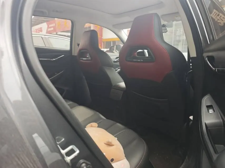 ChangAn Oshan Oshan X5 2021 X5 1.5T Honorable Automatic Gear 6