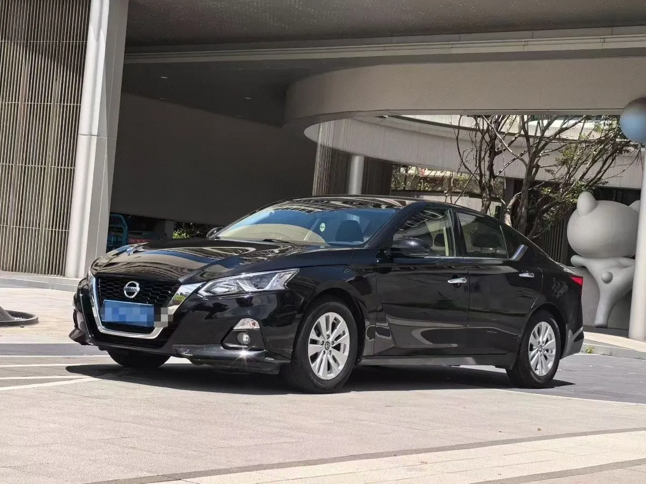 Open image lightbox: Nissan 2021 Teana 2.0 Stepless XE Fashion Edition Automatic Gear
