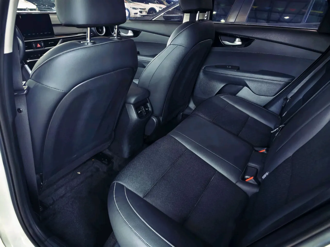 Kia 2021 K3 1.5 Stepless IVT Fashion Edition Automatic Gear 9