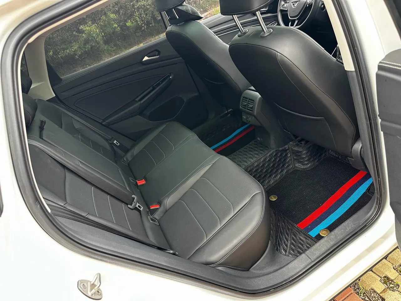 Jetta 2022 Jetta VS7 1.4T Panda Edition Pleasant Edition Pro Automatic Gear 10