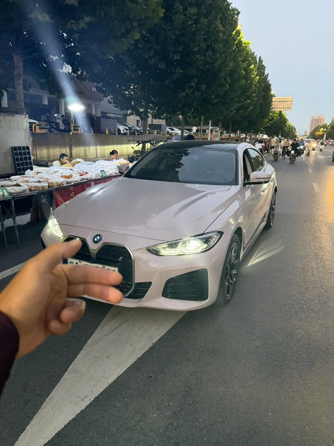 BMW i4 (Imported) 2023 i4 eDrive35 eDrive35 Automatic - View 1