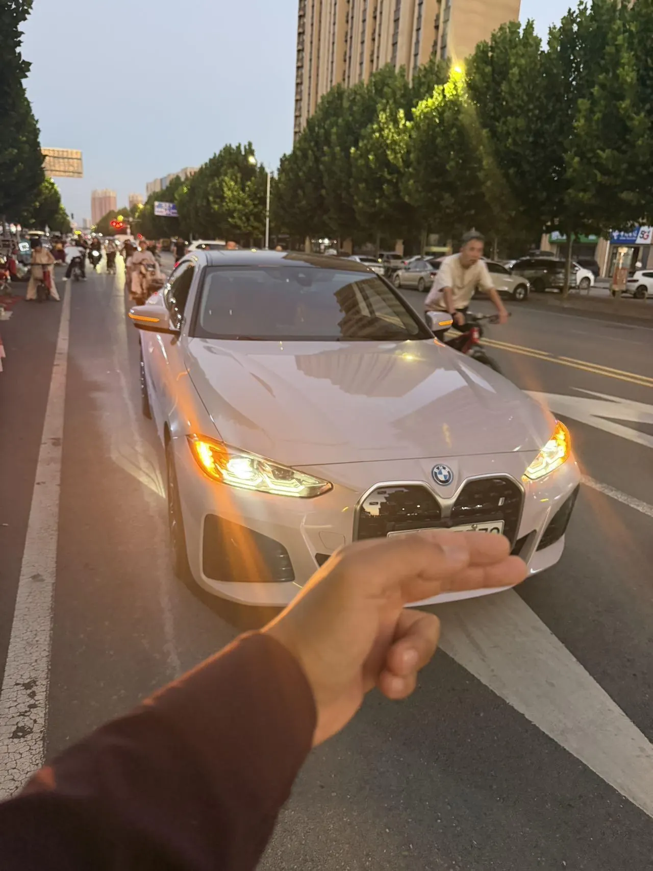 BMW i4 (Imported) 2023 i4 eDrive35 eDrive35 Automatic 3