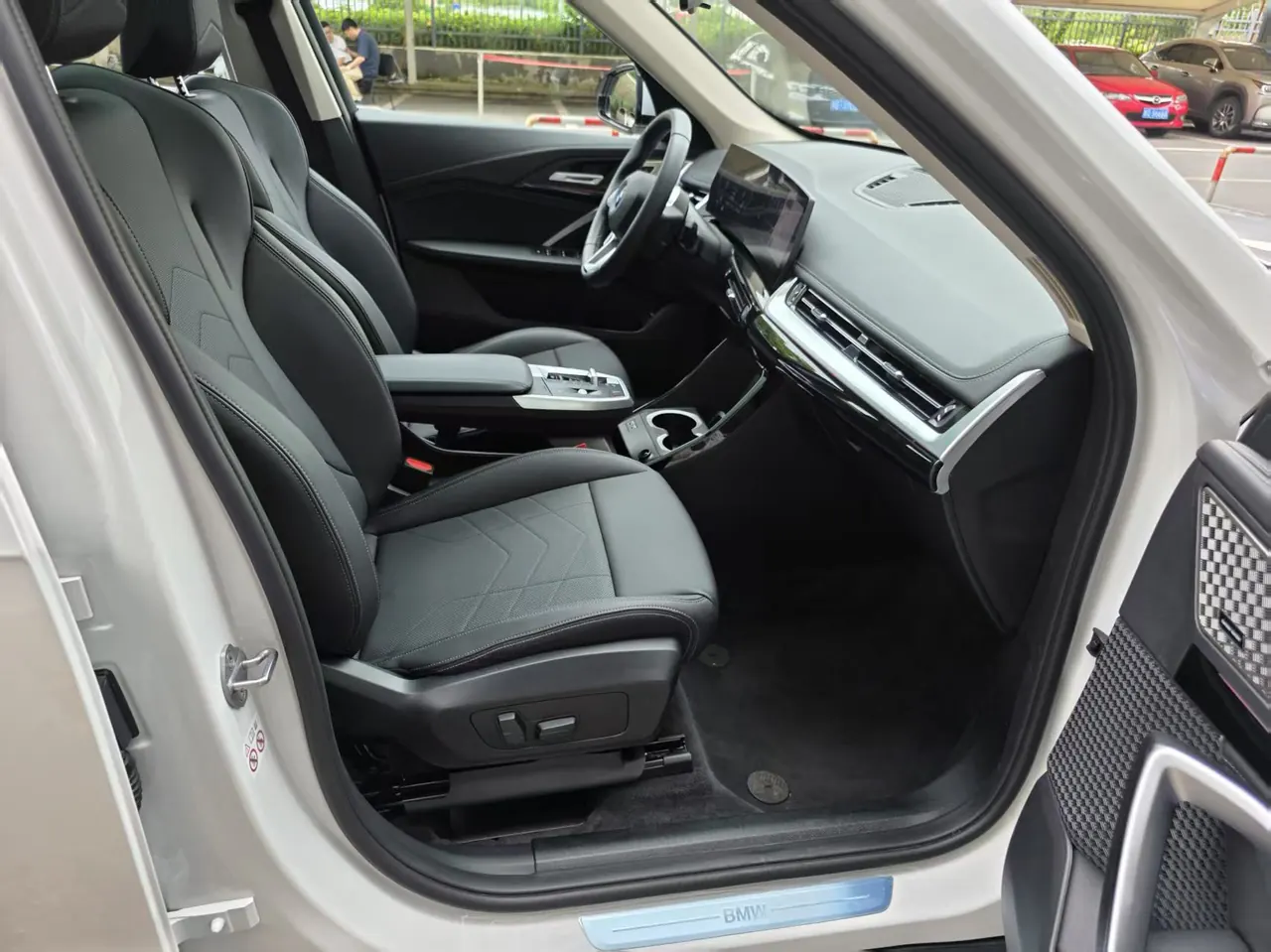 BMW 2024 X1 sDrive25Li 2.0T M sports suit automatic gear 6