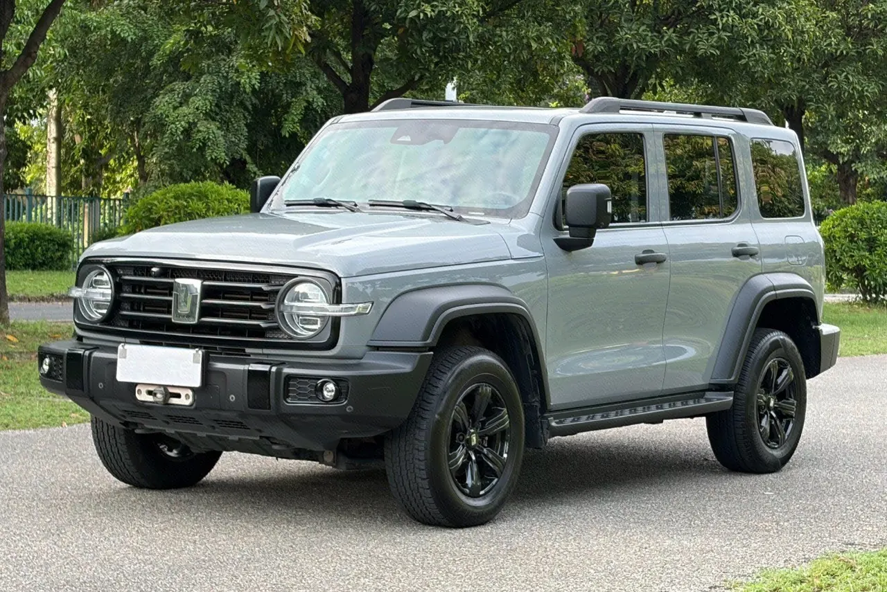 Open image lightbox: Tank 2021 Tank 300 2.0T Off-road Conqueror Automatic