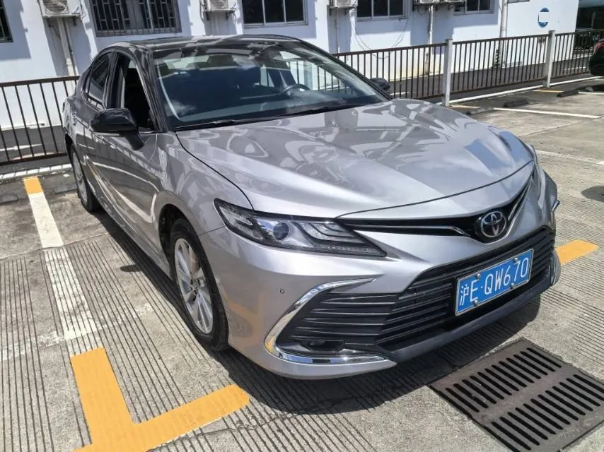 Toyota 2021 Camry 2.0G Stepless Deluxe Edition Automatic Gear 3