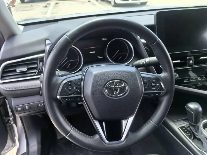 Toyota 2021 Camry 2.0G Stepless Deluxe Edition Automatic Gear 5