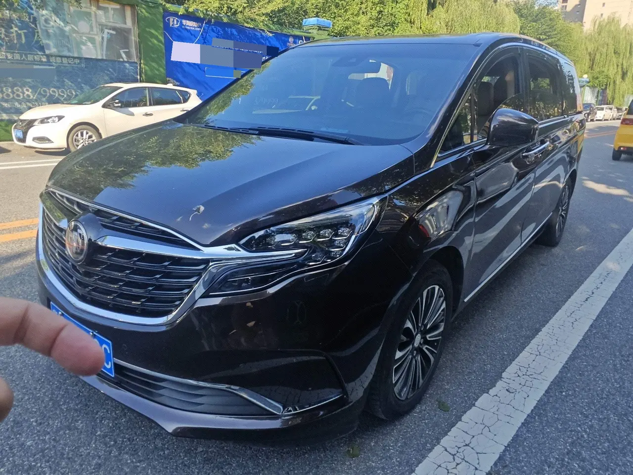 Open image lightbox: Buick 2020 GL8 ES Lu Zun 2.0T 653T Flagship Automatic Gear