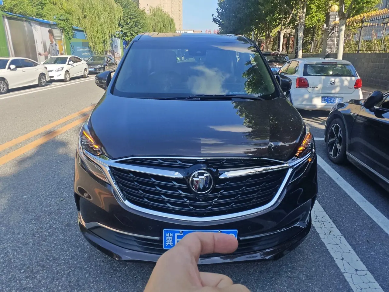 Buick 2020 GL8 ES Lu Zun 2.0T 653T Flagship Automatic Gear 4