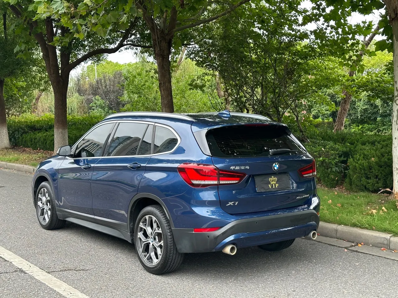 BMW 2021 X1 sDrive25Li 2.0T Leading Automatic Gear 17