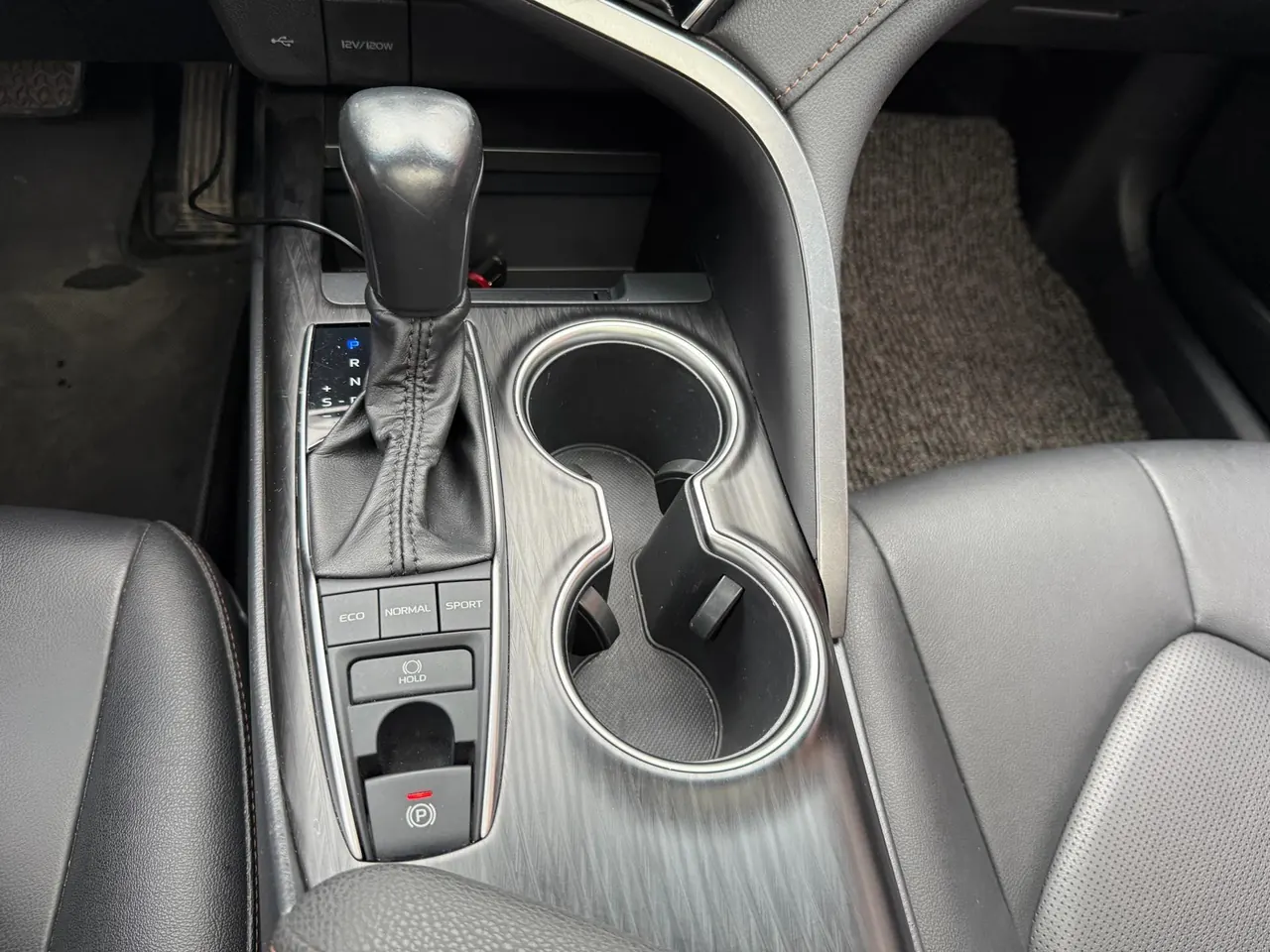 Toyota 2021 Camry 2.5G Deluxe Edition Automatic Gear 15