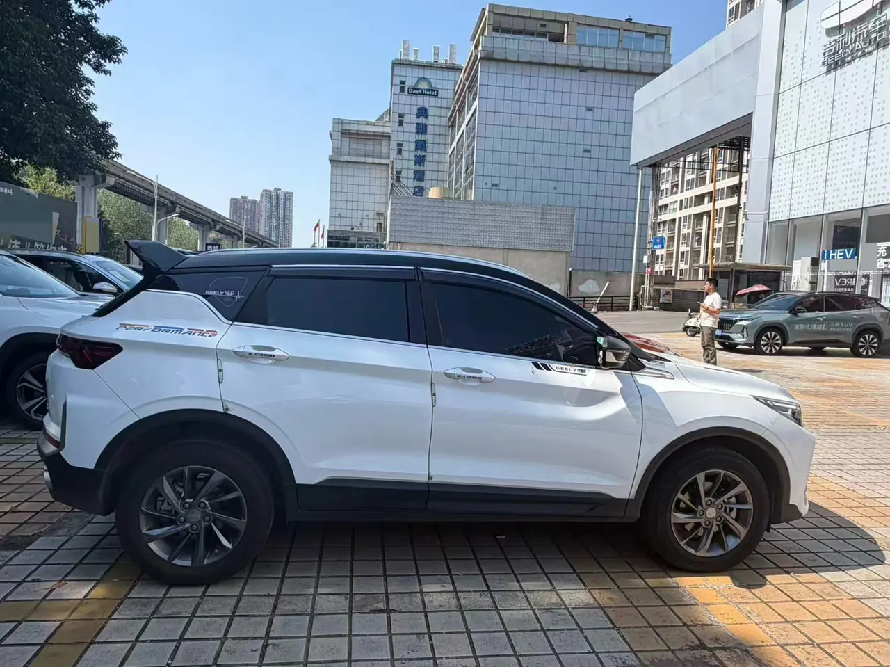 Geely 2025 Binyue L 1.5TD Exceed Edition Automatic Gear 2