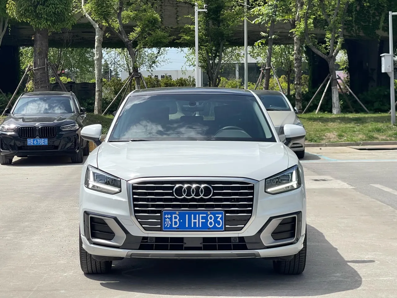 Audi 2021 Q2L 1.4TFSI 35TFSI Deluxe Elegant Automatic 2