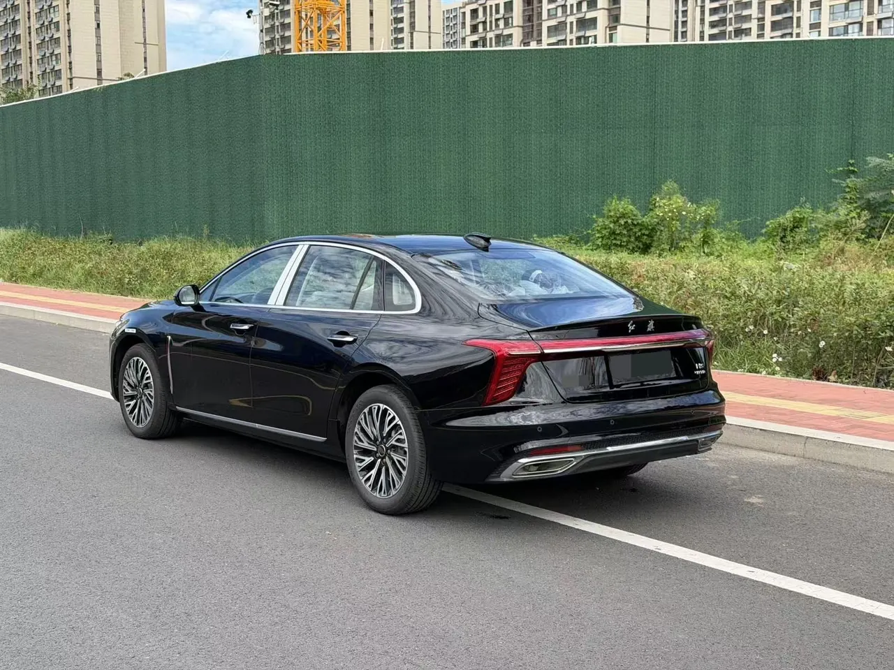 HongQi 2025 H5 2.0T Flag Chang 500000 Commemorative Automatic Gear 7