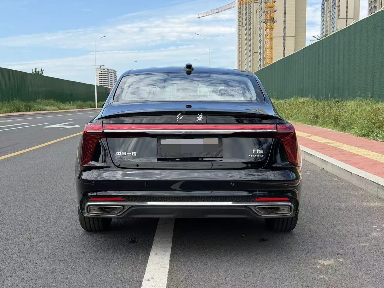 HongQi 2025 H5 2.0T Flag Chang 500000 Commemorative Automatic Gear 8