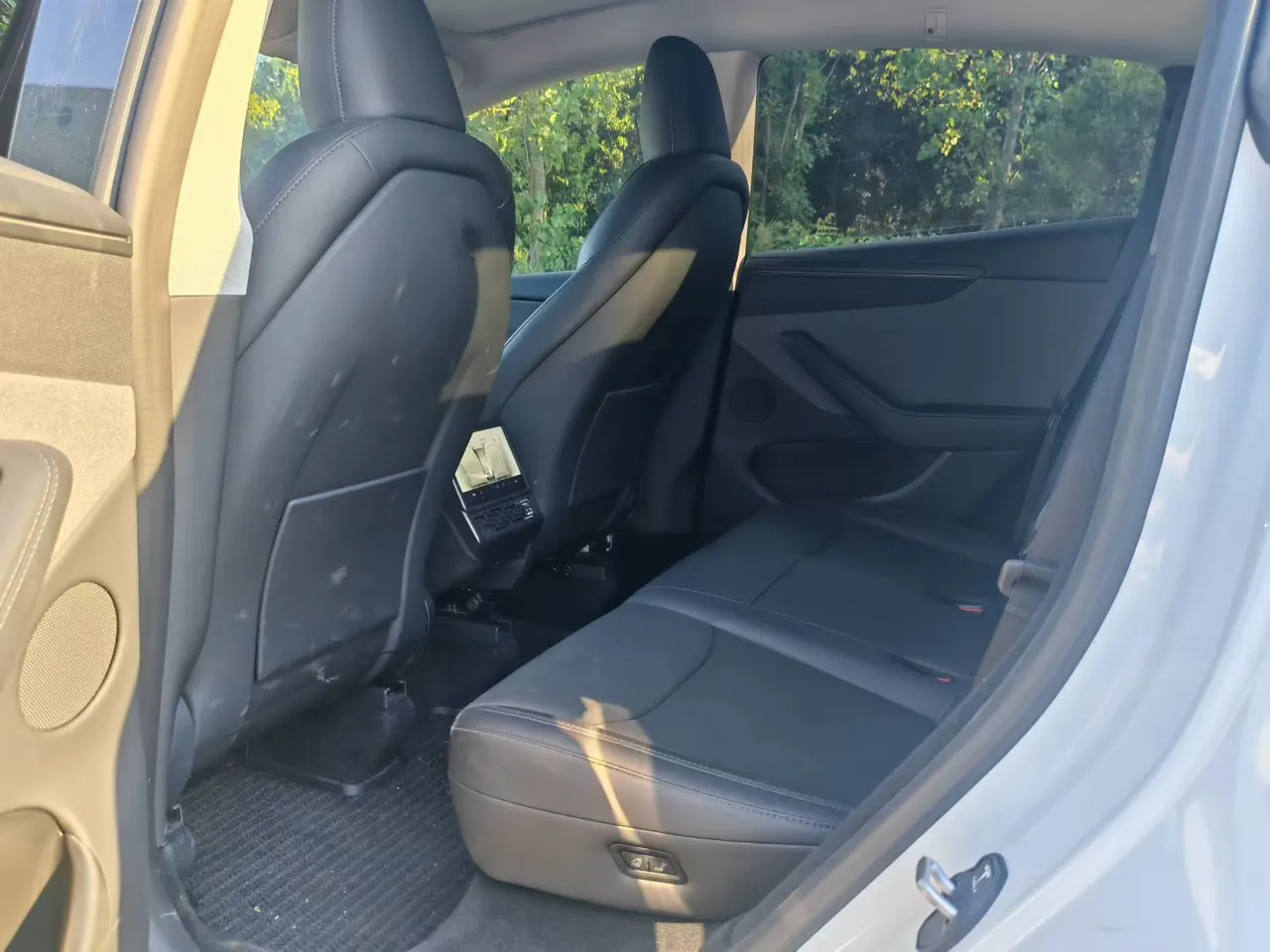 Tesla 2025 Model Y rear-wheel drive version automatic transmission 6