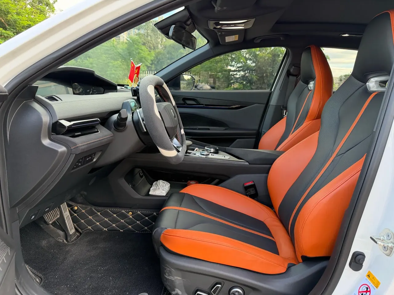 ChangAn 2024 UNI-V 1.5T Distinguished Sports Automatic 4