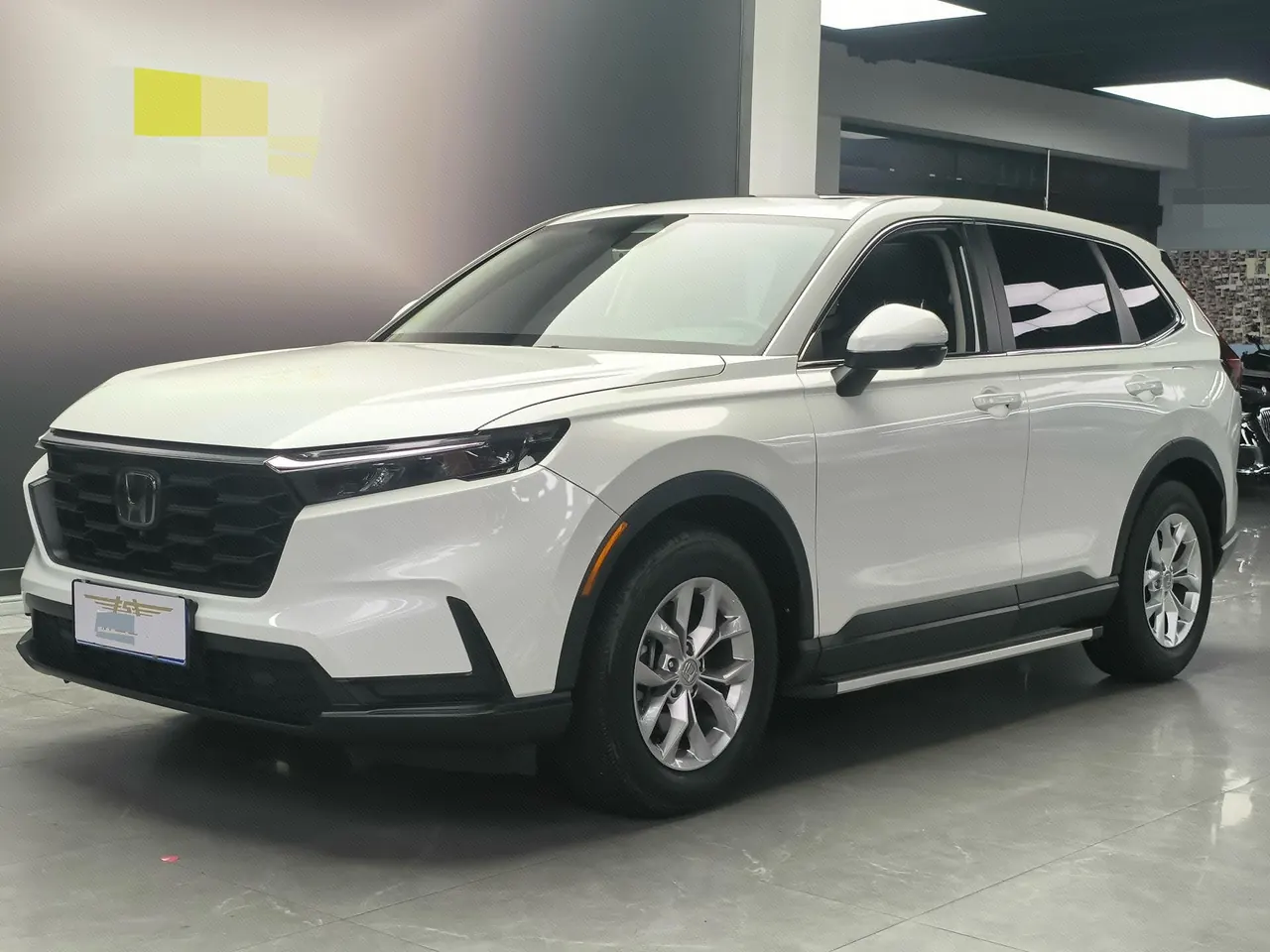 打开图片灯箱:Honda 2024 CR-V 1.5T stepless 240TURBO two-drive dynamic version 5-seat automatic gear