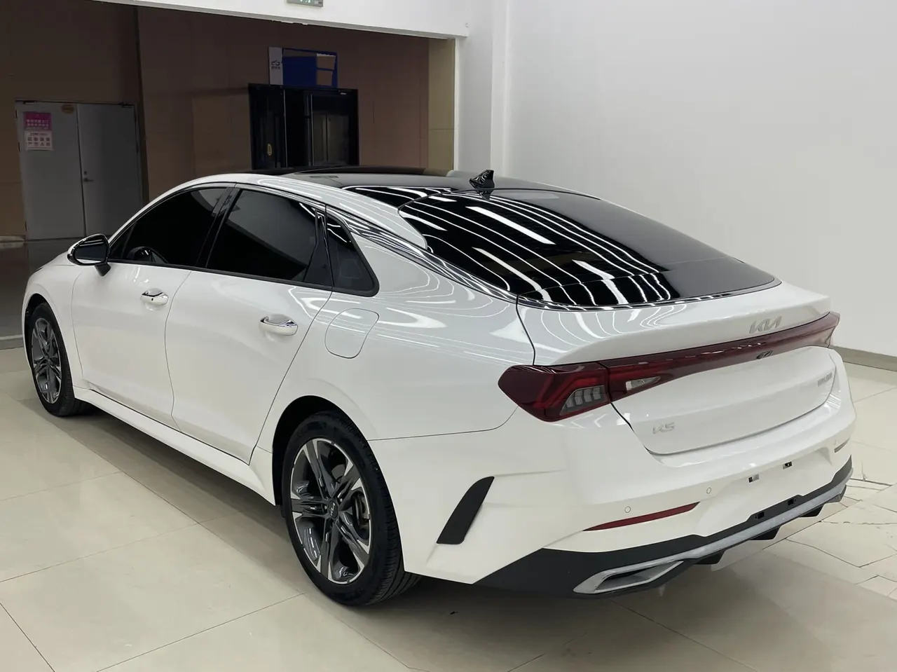 Kia 2021 K5 Keku 2.0T 380T GT-Line Rejuvenation New Edition Automatic Gear 5