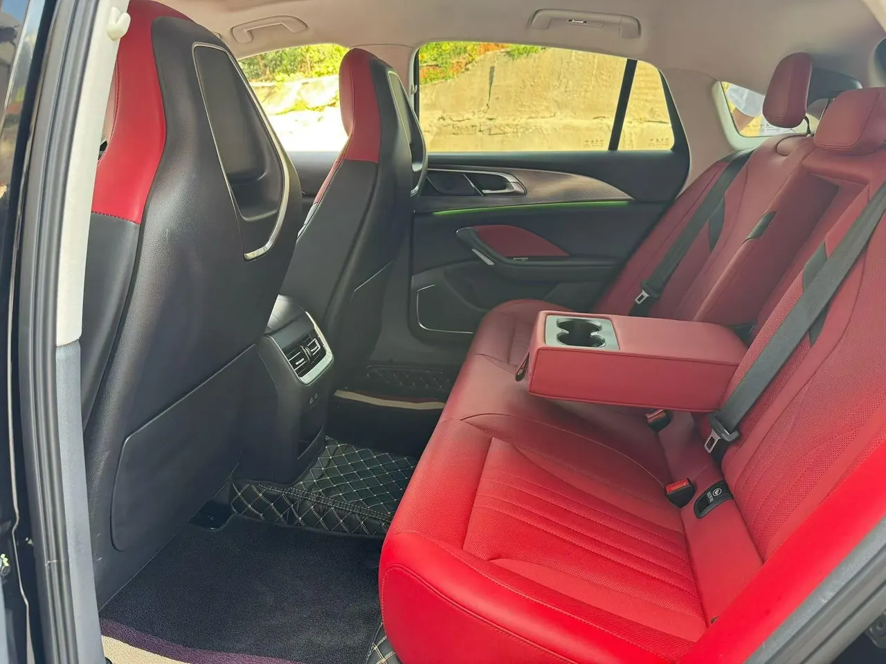 HongQi 2024 H6 2.0T Zhishang Edition Automatic Gear 6