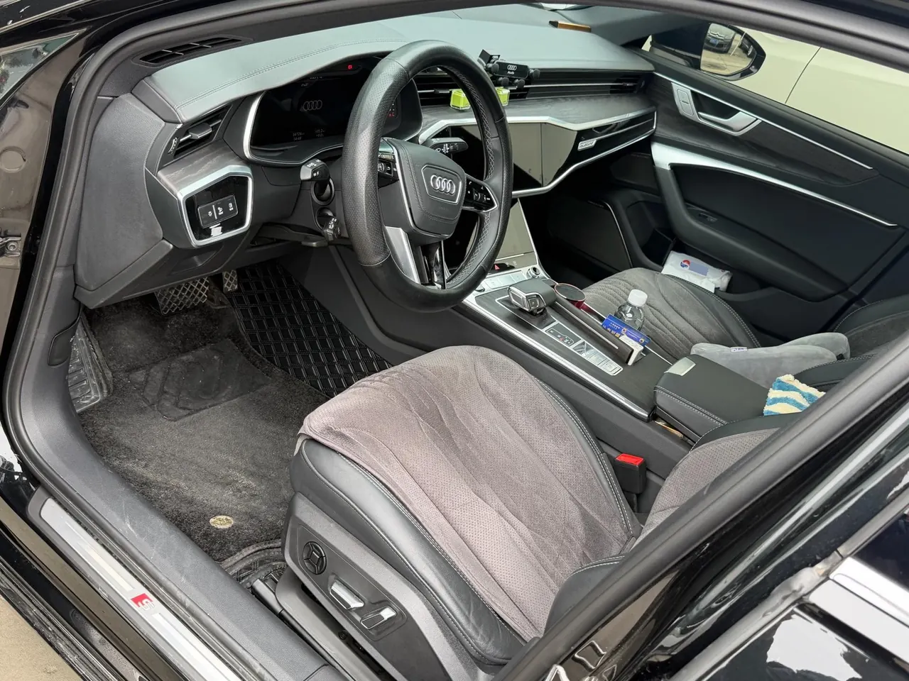 Audi 2024 A6L 2.0TFSI 45TFSI Quattro Selected Dynamic Automatic 2